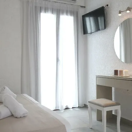 Blue Ocean Apartments Makry Gialos  Exterior photo